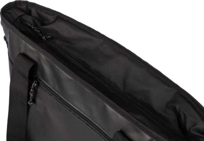 Koeltas Matthias | 30 L | Schouderband | Handvatten