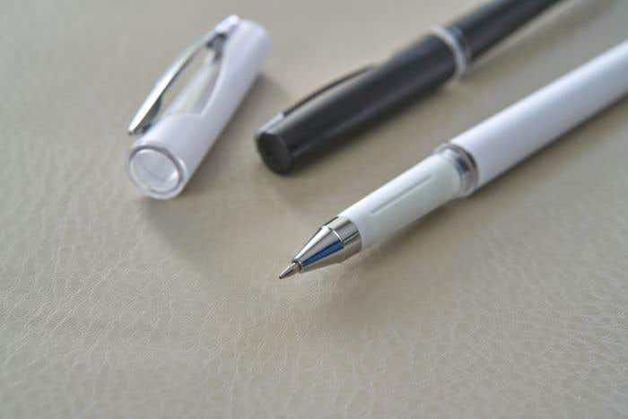 Stylo à bille gel Karin