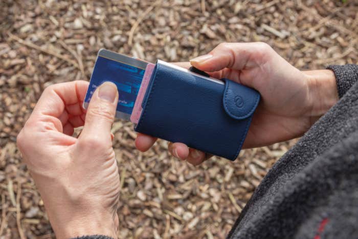 Porte-cartes anti-RFID C-Secure