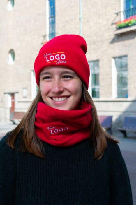 Bonnet en acrylique tricoté