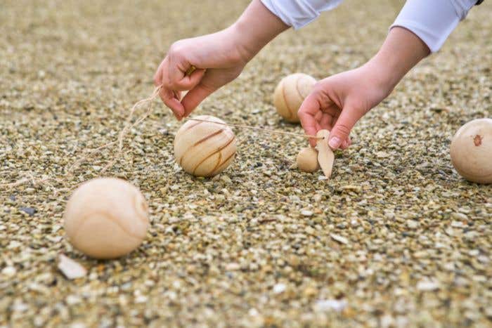 Jeu de balles en bois Quillian