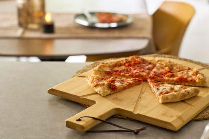 Planche à pizza en bambou Vale