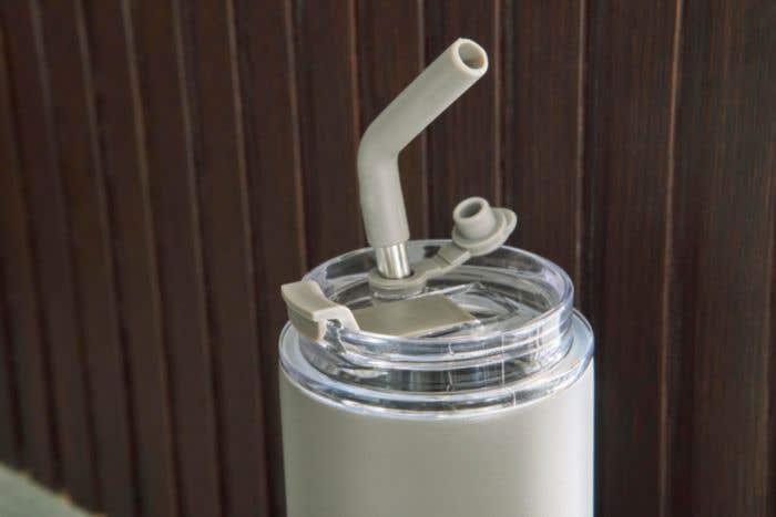 Gourde double paroi de 500 ml en acier inoxydable Omari