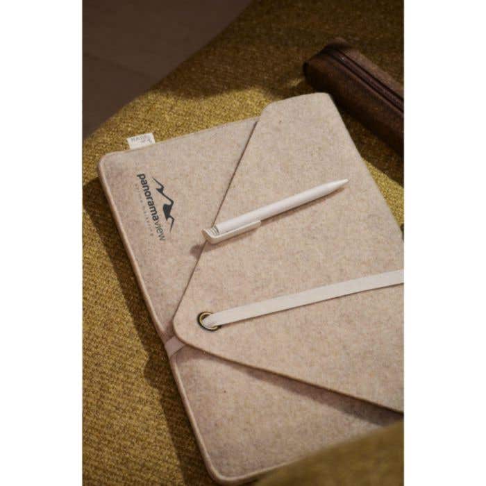 Laptophoes | Gerecycled wolvilt | 15/16 inch