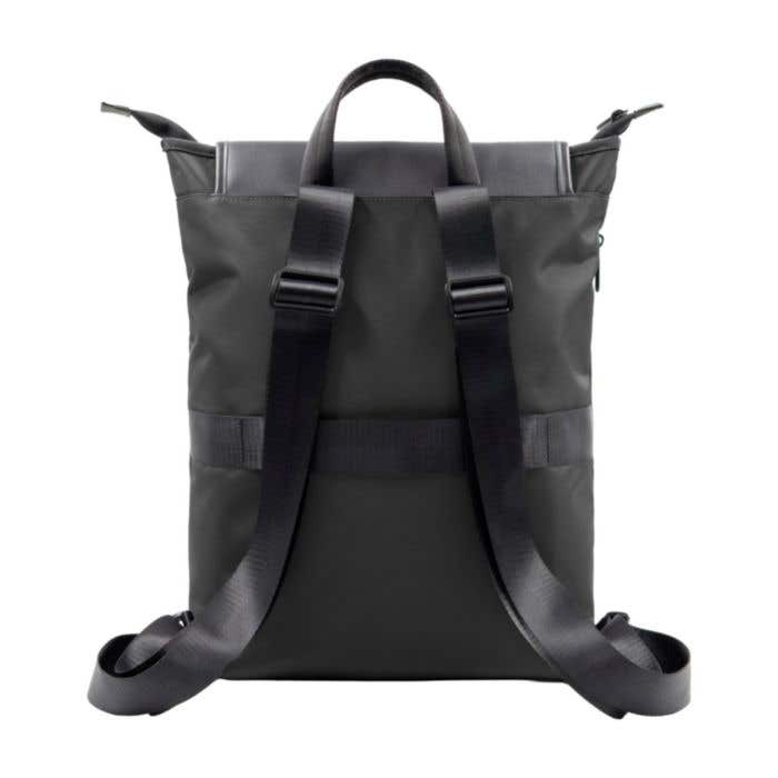 BrandCharger rugzak Aer | 22 L | Gerecycleerd | Laptopvak 16" | Smart lock