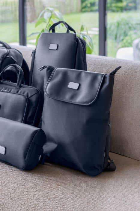 BrandCharger rugzak Aer | 22 L | Gerecycleerd | Laptopvak 16" | Smart lock