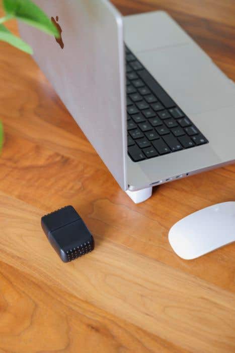 Support pour ordinateur portable Bloqo | Recyclé