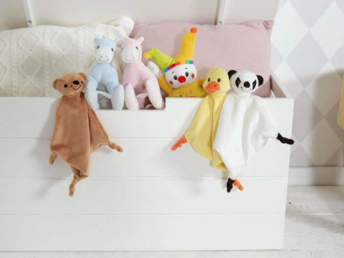 Knuffeldoekje Ameila | Verschillende dieren | Geborduurde details