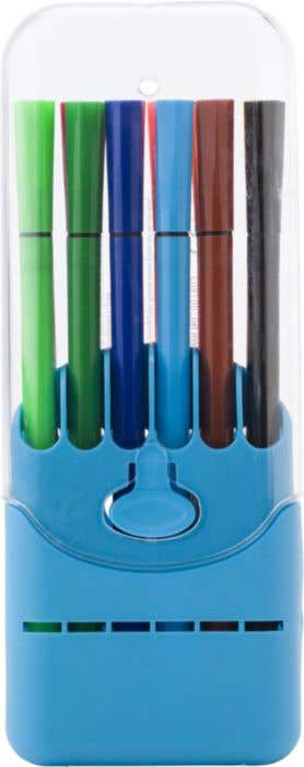 Feutres dans un coffret