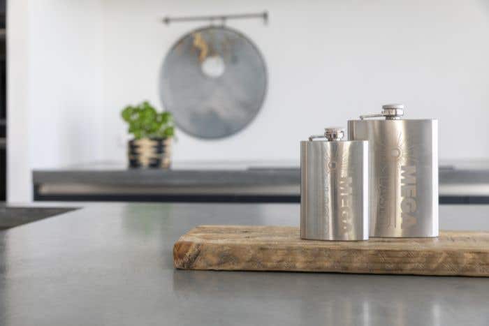 Flasque en acier inoxydable