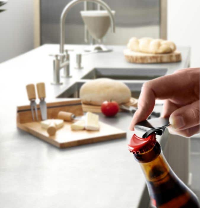 Metalen kroonkurkopener