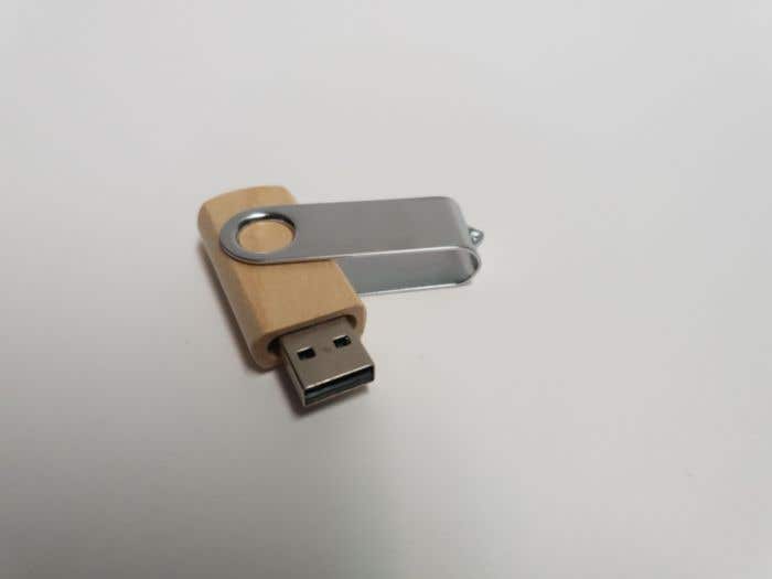 Clé USB Swivel en Bois