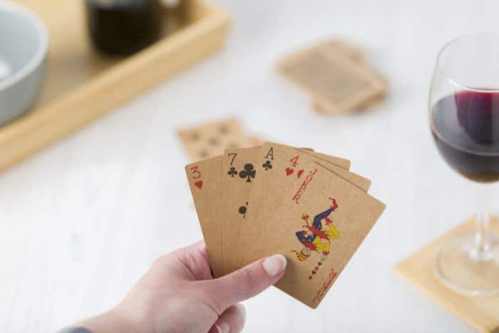 Jeu de cartes en carton recyclé