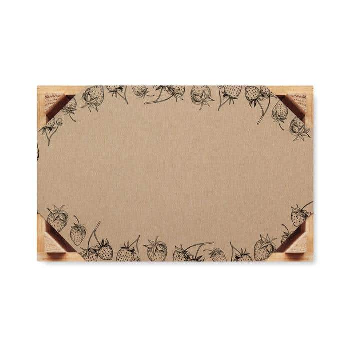 Graines de fraises dans une cai