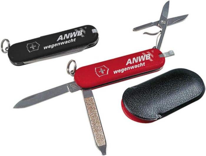 Victorinox Classic SD