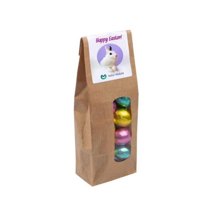 Sachet en papier kraft rempli d’œufs de Pâques